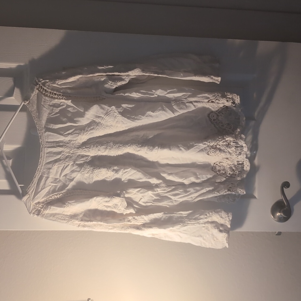 Blouse - Picture 2 of 2